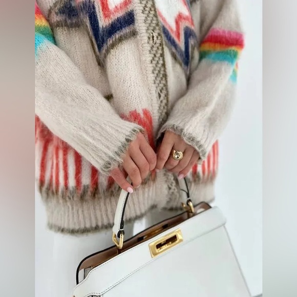 Commense Caesar's Palace Cardigan - Picture 2 of 5